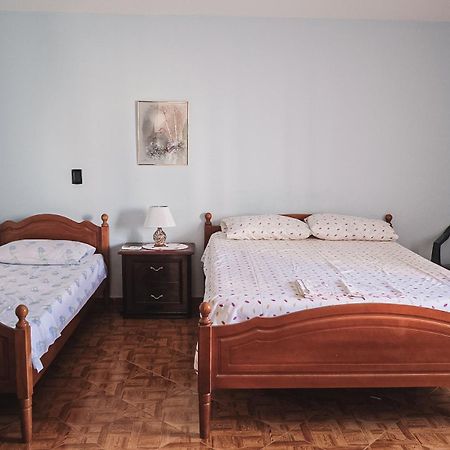 Apartments Mehmeti Vlorë Δωμάτιο φωτογραφία