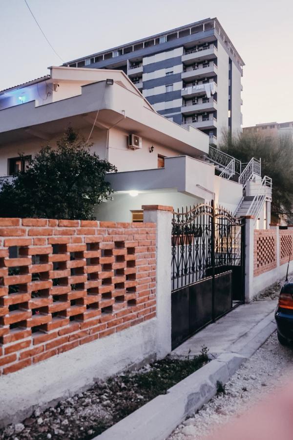 Apartments Mehmeti Vlorë Εξωτερικό φωτογραφία